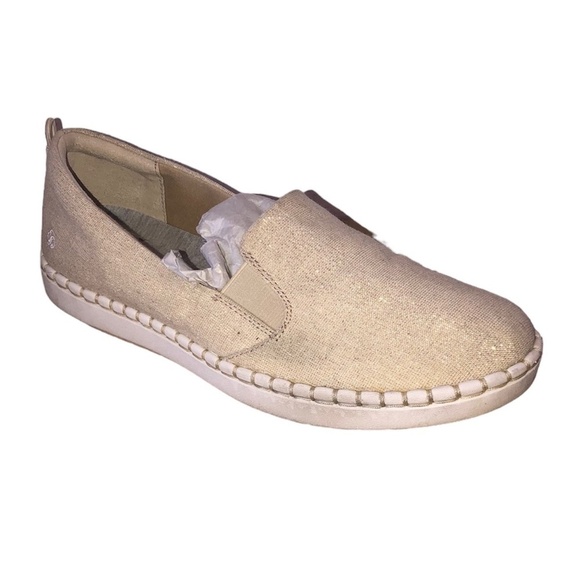 CLOUDSTEPPERS BY CLARKS Sneaker Women's Size 9 Metallic Gold Cushion Slip On - Picture 10 of 10